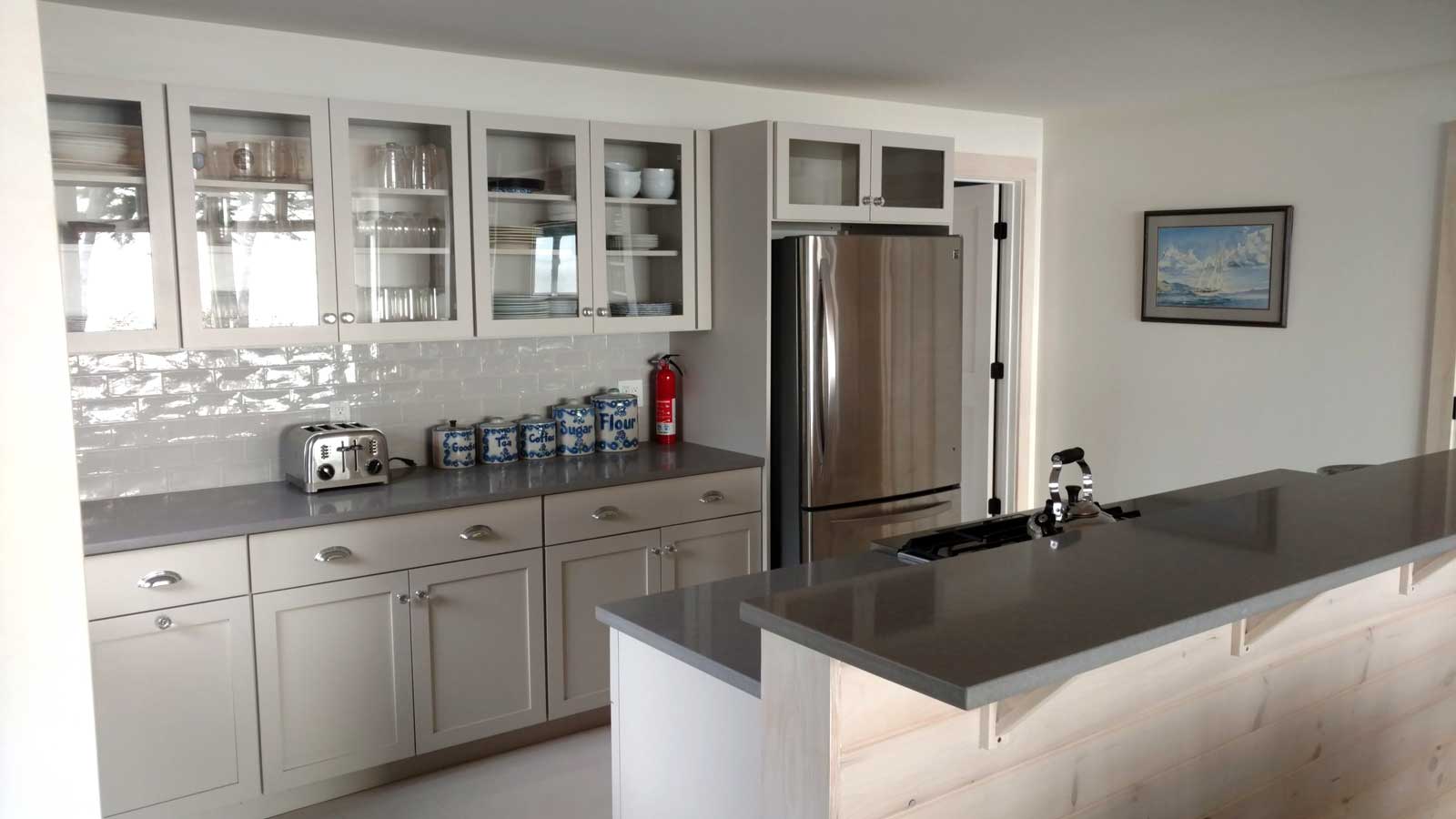 Transitional Kitchen Remodel by M Portela Customs — Project 2 project photo 2